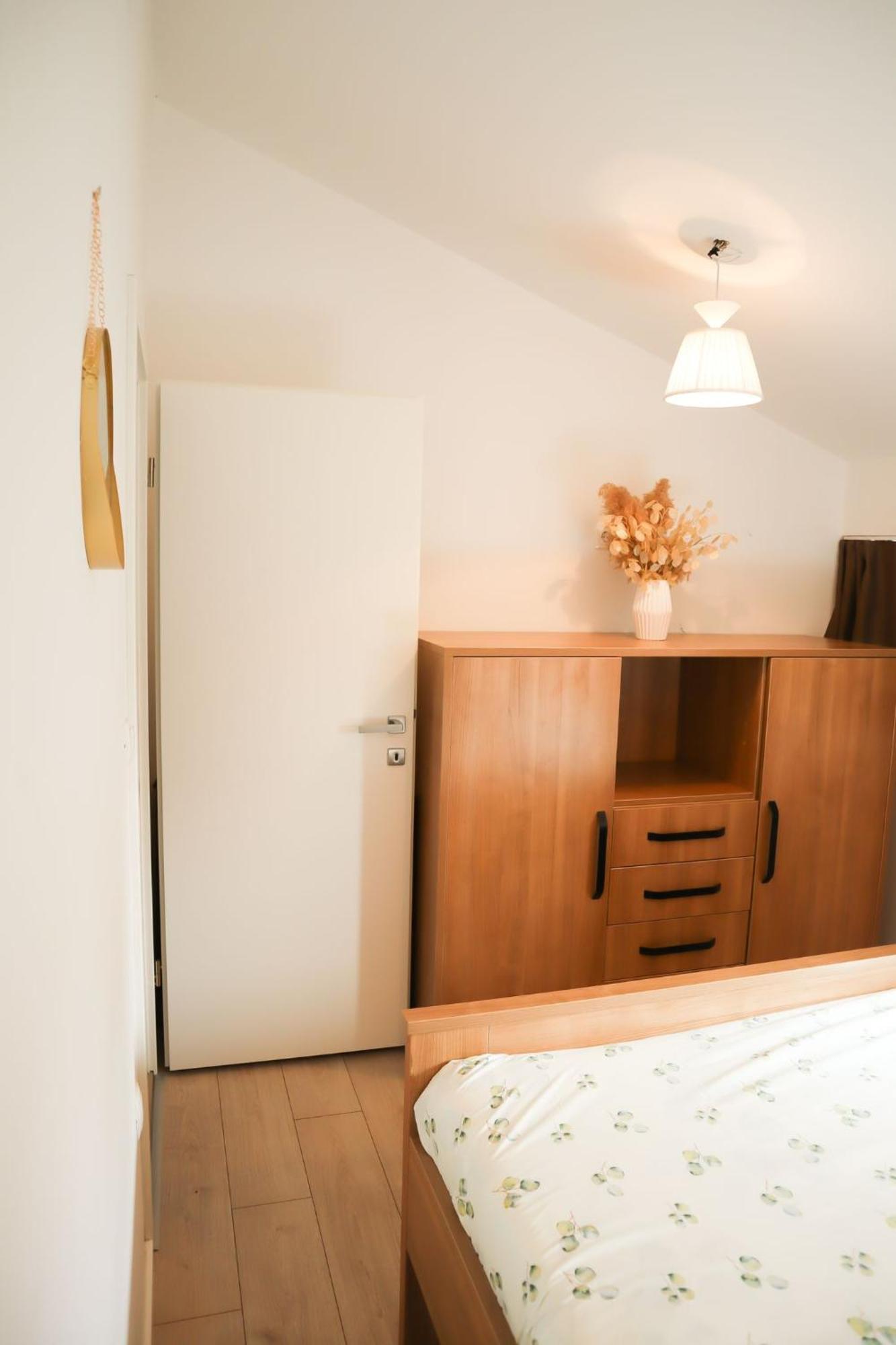 Apartment Ivoni Seaview 扎达尔 外观 照片
